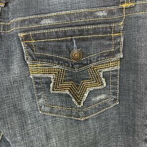 Blue Cast Denim Jeans Capri Natural Fit Embellished Back Flap Pocket Blue 12